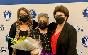 Russell Staff Members Recognized for Years of Service to GGUSD - article thumnail image